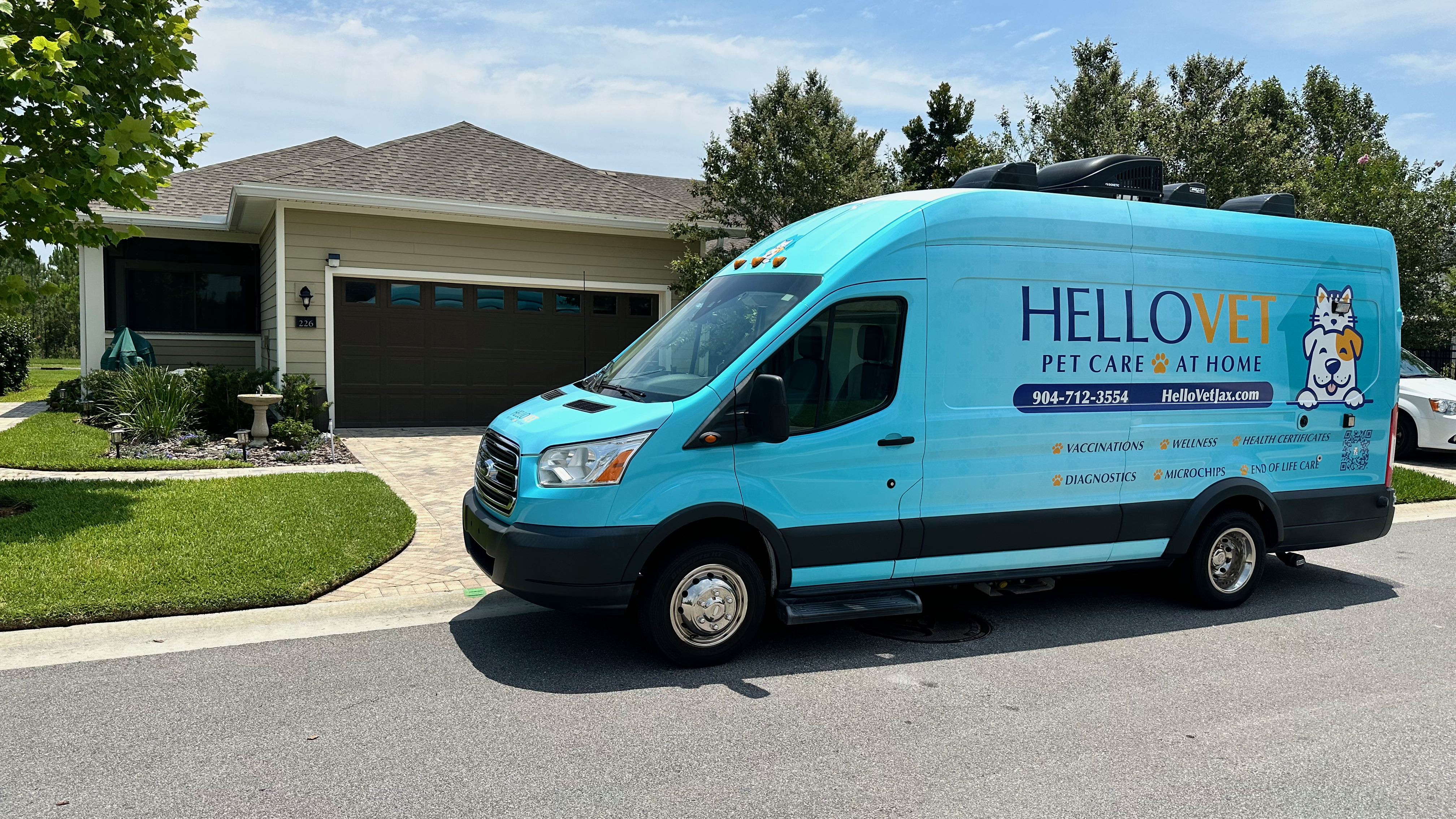 HelloVet Mobile Veterinary Van